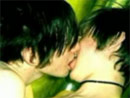 Emo boys making out-Lips Like morphine